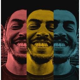 B.boy, Organizador do Cyphers 3 x 3, Amante da Cultura Hip hop, Pesquisador de música boa, Blogueiro, e sei lá cara.