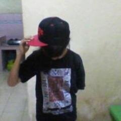 mdean_junior's profile picture. Cocok sama perasaan lo? Follow aja☺. Suka gambar , Musik