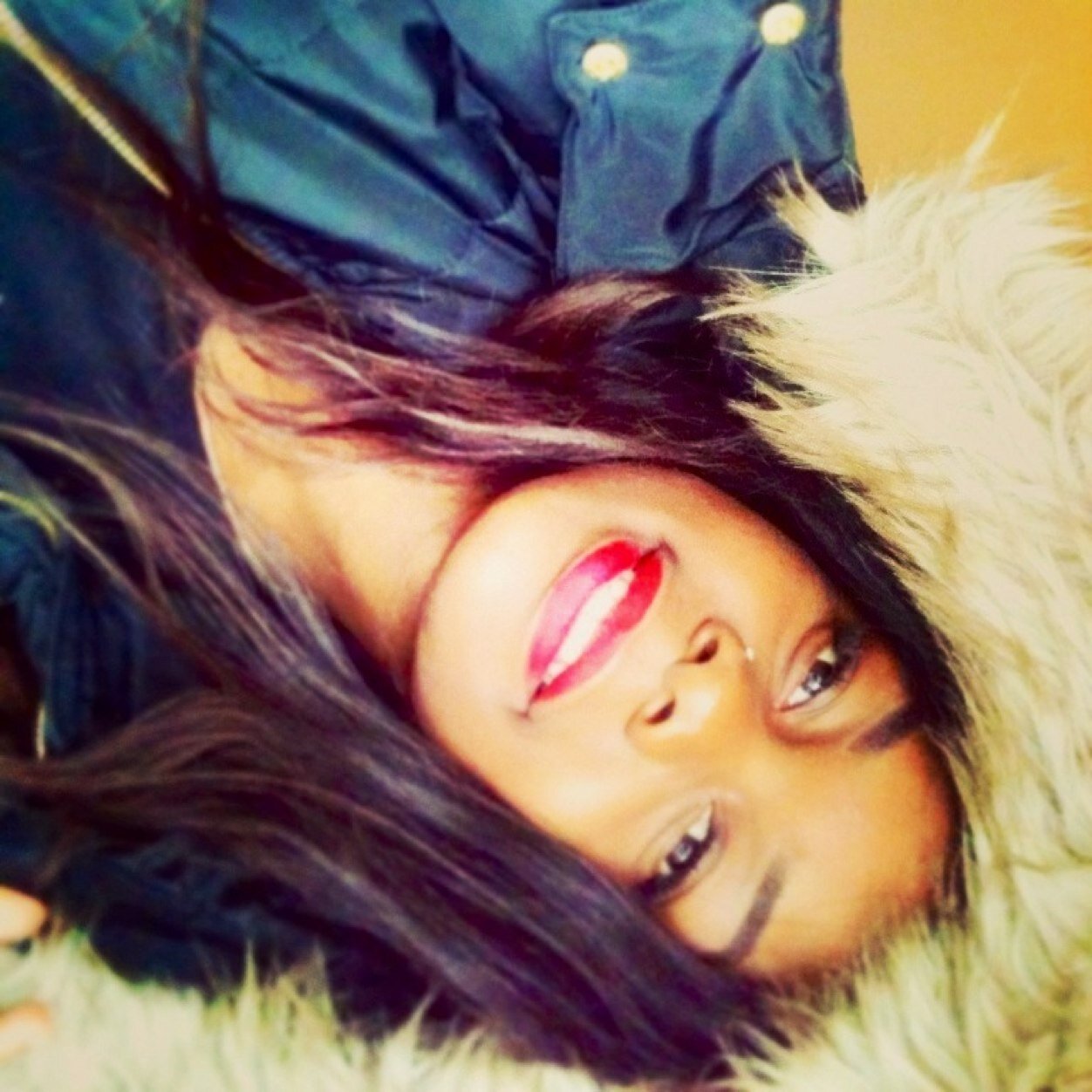 beneiyiizi's profile picture. #teamMeufSerieuse  @team243