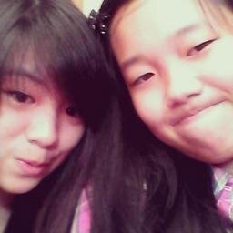 Follow @Fenny_Fennyyy
