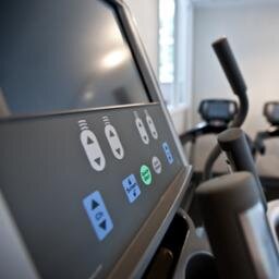 WorkoutRoomTW's profile picture. Boasting top of the range facilities, free parking and flexible opening hours, the Workout Room gym includes brand new equipment. Based in @NDGAUK