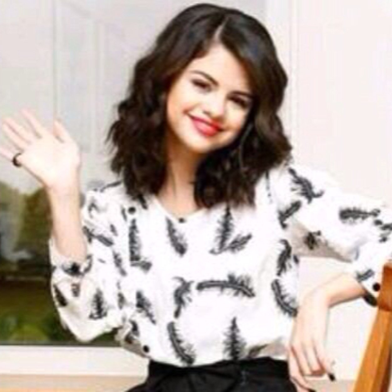 Selena fan's Twitter. Berlin
