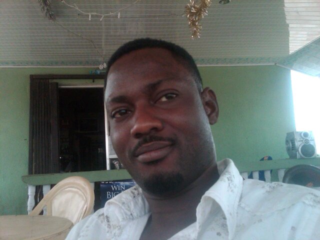 Am a  living witness that God answers prayer