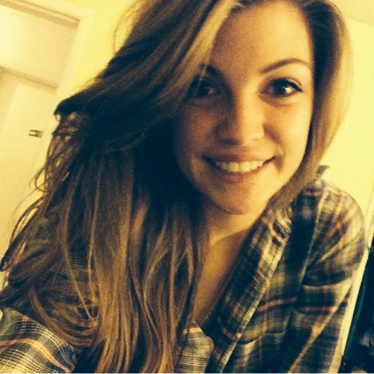 rachel_edwards1's profile picture. For as he thinks in his heart, so is he. Prov. 23:7