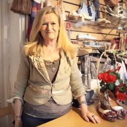 A little secret in Wells, Somerset selling pre-loved designer and top high street clothing for women and men.