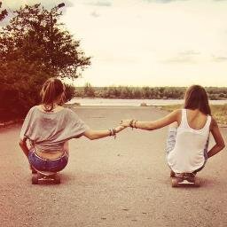 HeyRaniah's profile picture. love is pain pain is love love is love