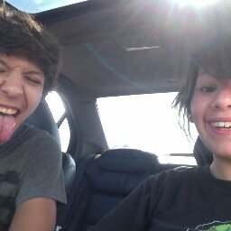 dopeedan's profile picture. multi-instrumentalist, cat lover, tv lover and @ronfuckingay lover