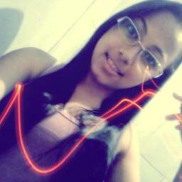 ' quem muito me critica , no fundo me admira :)