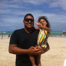 O pai de leticia!!! rsrsrsrs
