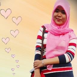 hanya ingin bersama mereka,,,
tetap bersama mereka,,,
Keluargaku.