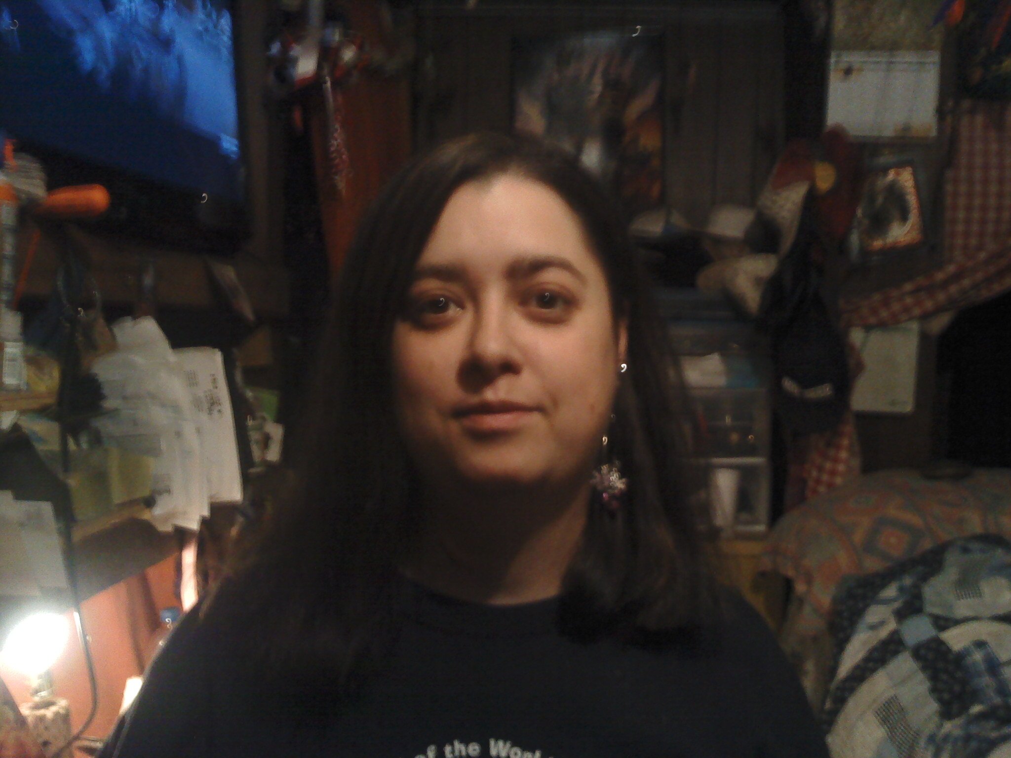 Loves pepperoni and cheese pizza, also I love the Indianapolis colts and the 49ers! Camping and fishing is my hobbies! I live in Louisiana-raised in ME and NH!