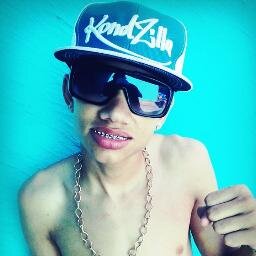SHOWS  ID  114*65771 /  13 97432546 - Instagran : http://t.co/dwPqX8DRh9
Twitter Oficial · http://t.co/P2CVgnl31M
