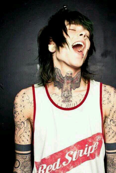 Your Knife, My Back. My Gun, Your Head. ~Asking Alexandria~ ♡