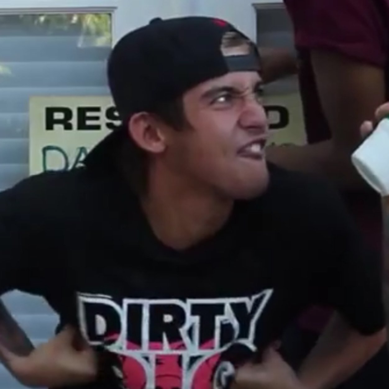 if you don't like the janoskians then leave - 5/5 babes :) - met janoskians 3/15(: - ask for a follow back