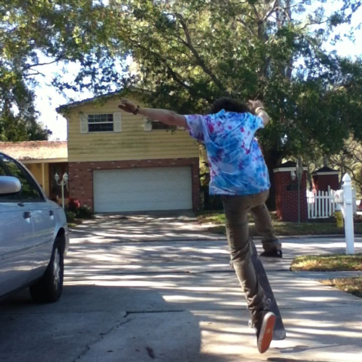 I'm a 11 yea old skate boarder bruh. #Scumbag4Dgk Instgram @kiyah_kent_11 Facebook/kiyah.kent7 |@babyscummy is the best followed me 1.12.14|2/27|2/22