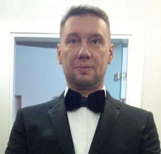 novgorodtsev46's profile picture. educated amateur. Trained in finance, sports, politics and management.