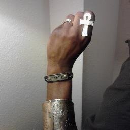 KingofElites's profile picture. A soul with a love story, waiting for someone to listen..#nupower #RBG4universal #1beat #ΖΦΒƩ