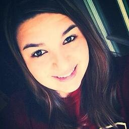 hey i'm Destiny:).I'm easy to get along with I'm a nice,sweet an loving girl....An love to meat new peoples...im also a country girl:)