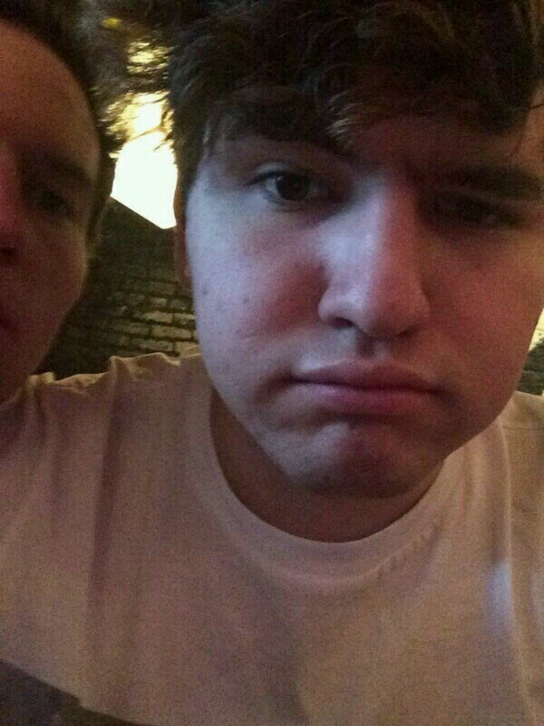 lcylilcraic's profile picture. follow @myboobear_tommo my niggah