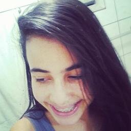 http://t.co/MXu9IzmxZm '-' Drama Não Me Comove , Me Irrita *-* Erramos ao Esperar Muito de Quem Não Tem Nada Para Oferecer !