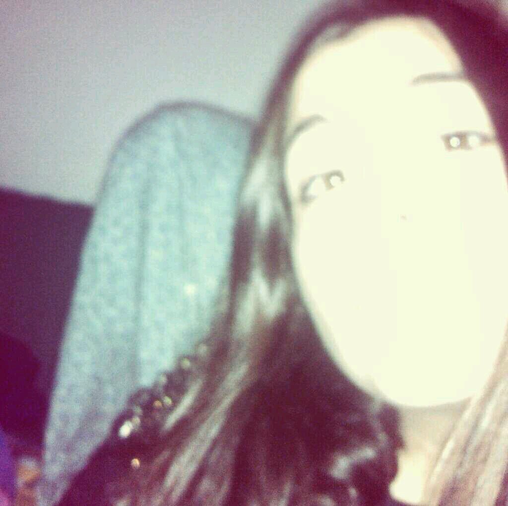 AlbaAlo's profile picture. del 2000 con mis defectos y mis virtudes por que nadie es perfecto, siempre sonriendo