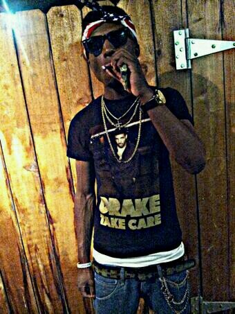 Minnesota rapper who'z clearly about daht life .