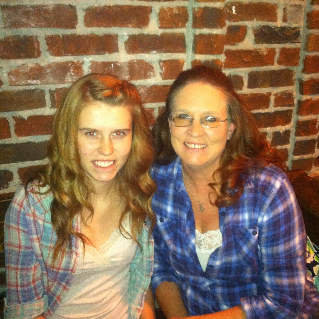 Mother of 2 great kids, Kyle and Rachel.  Teachers Asst. at Perry Heights, love to spend time with family.