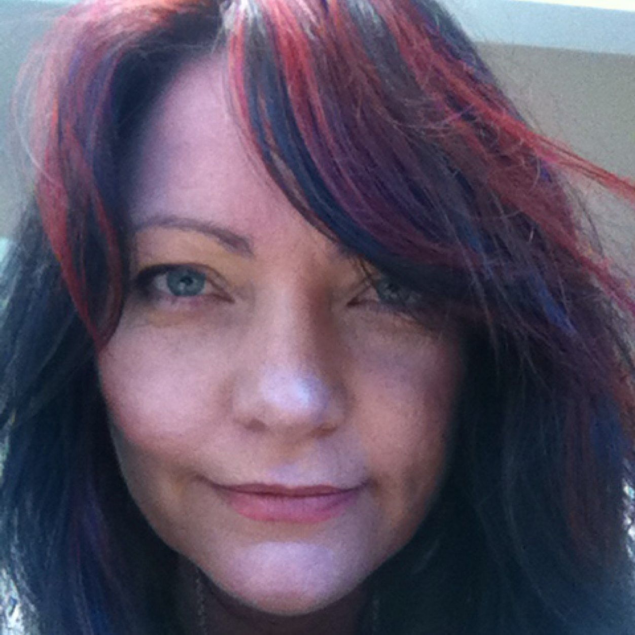 CassLBuchanan's profile picture. Long days, motel/restaurant owner in beautiful Tasmania.