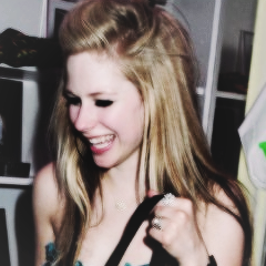 darkramona's profile picture. Carpe diem