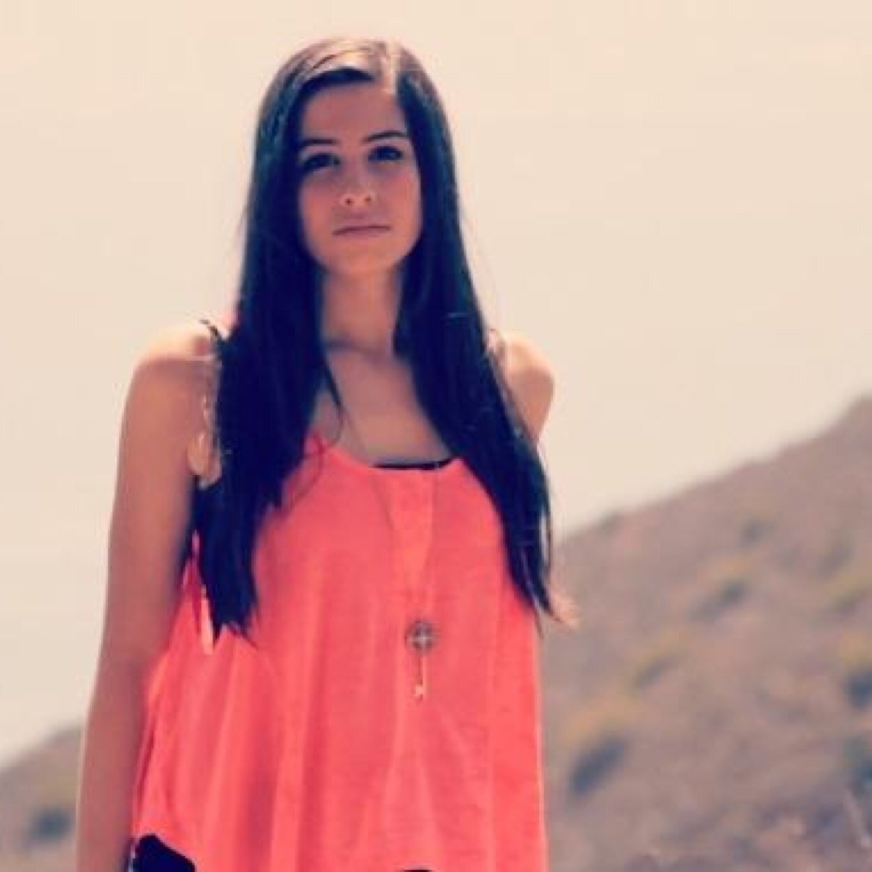 Hi guys' :) this is my other acc for follow more fans! THANK YOU SO MUCH FOR THE SUPPORT GUYS!
