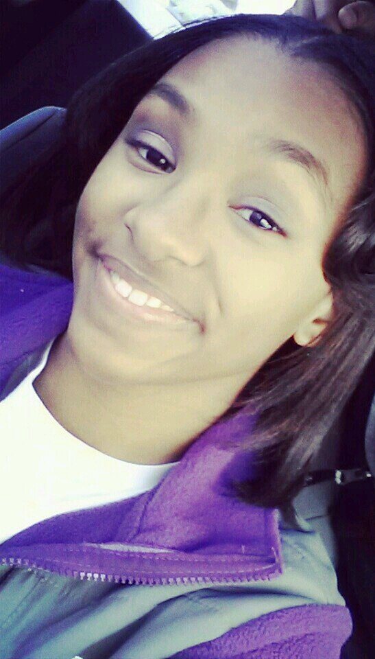 heeey !  - byeee !  NO new followers . got enough nosey mfcas .