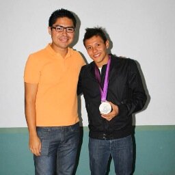 castanedaveliz's profile picture. 