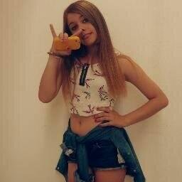 Tomi manda camii obdc :3 pd: sos linda ei / Soy toda de mi mejor amiga cande y beel♥ / Mi mejor amigo franco me ama y soy de el♥ Te amo hermosa mia/ beel manda