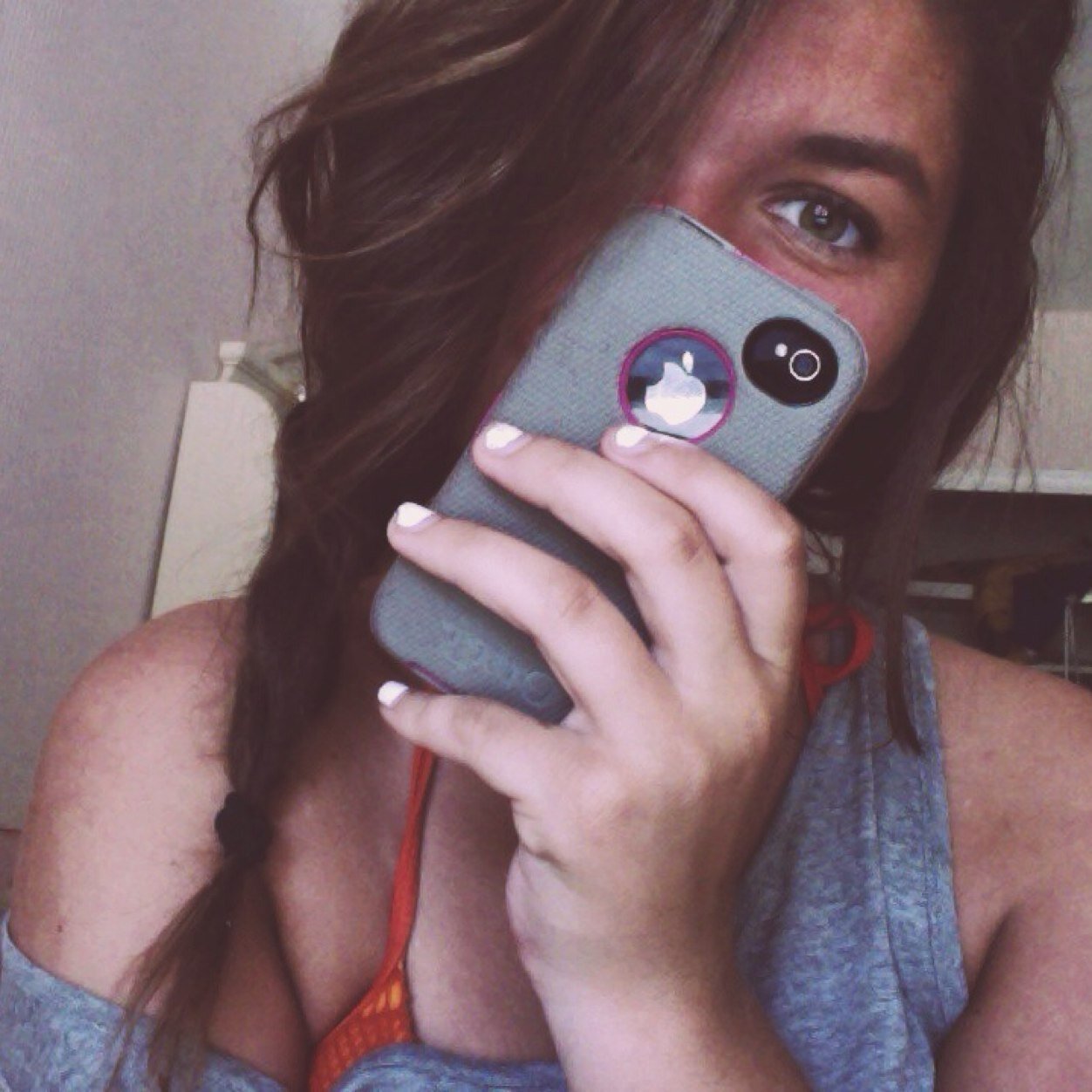 lonelypoem's profile picture. Fuck you