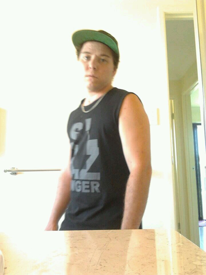 never give up on your dreams as thus is your life so live it the way you want