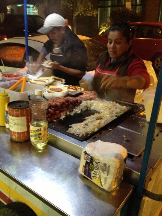 Si has estado pedo o incluso sobrio seguro has venido a cenar con nosotros
Murillo vidal (Junto a la farmacia plus), Xalapa Enríquez