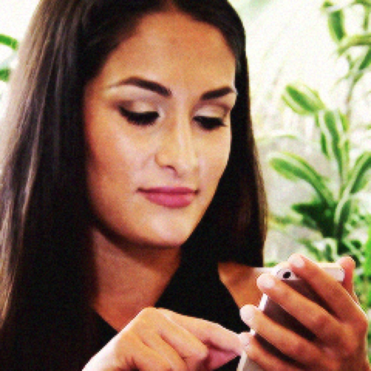 FauxingNicole's profile picture. The Total Diva that never gives up & will always be fearless. Mother of 1. @BostonsHeroCena is mine ♡
[@nicoleandbri's alter-ego]