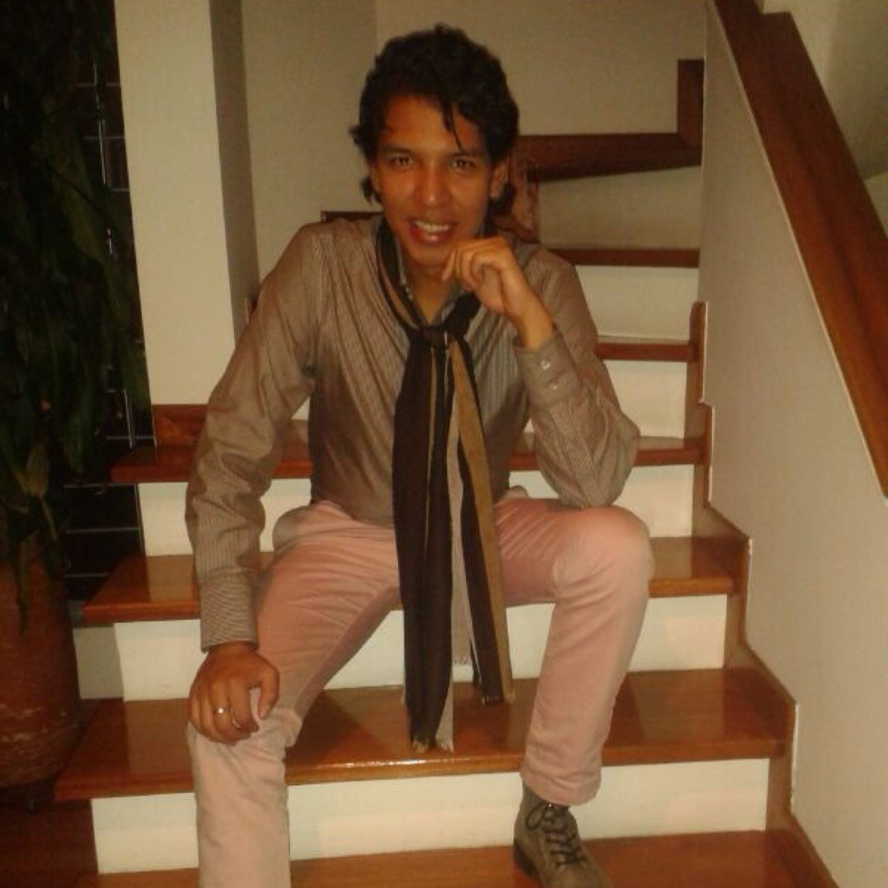 newsroy's profile picture. 