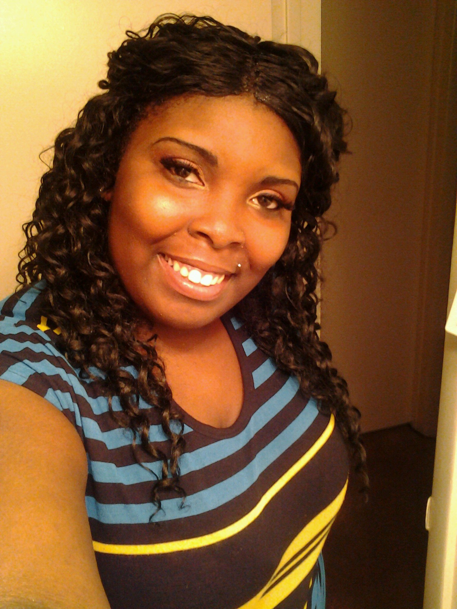 Neshia_QueenB's profile picture. Chillin