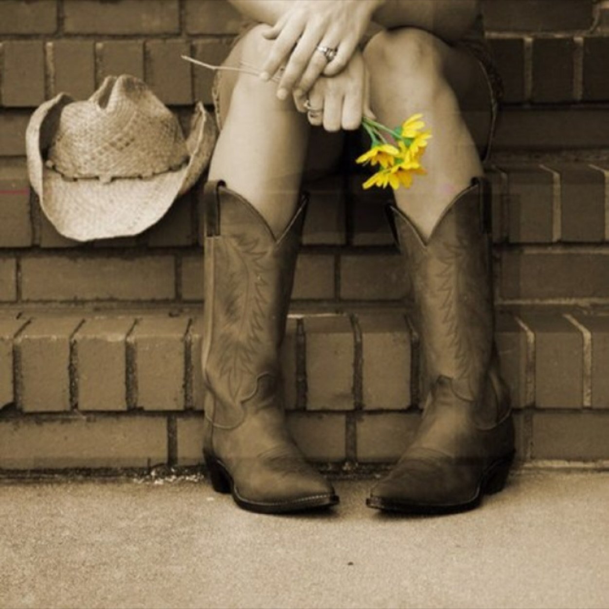 Country girl, born and raised.  Raisin hell and livin life.