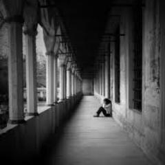 helplessblonde's profile picture. 