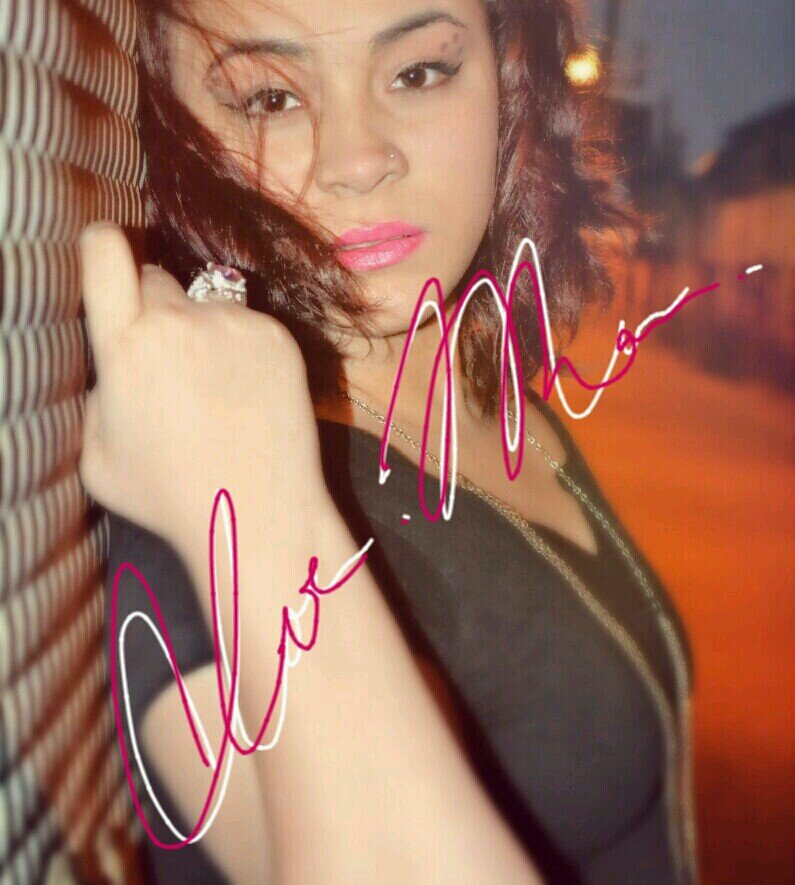 An upcoming R&B/POP singer. For bookings email cloemarz@yahoo.com