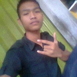 Perbedaan ittu ddi ciptakan untuk saLing meLengkapi ......