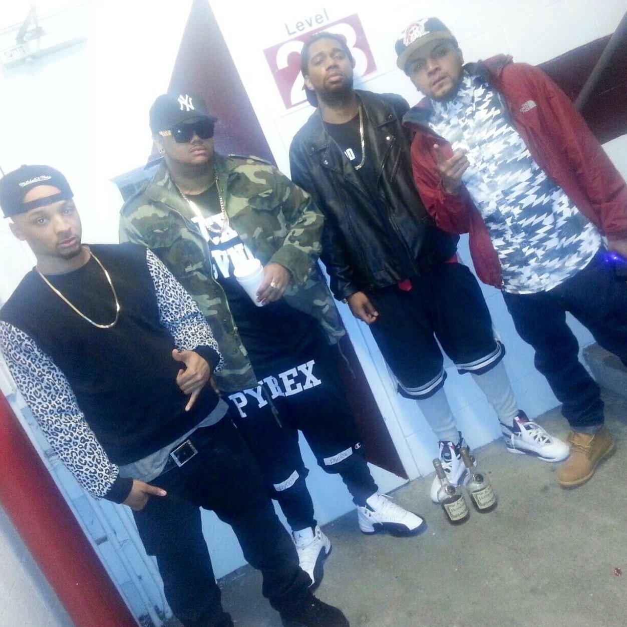This is this the official Rocket Gang twitter page.Follow our movement. #teamfollowback. Hit us up right here for business inquiries/collabs/etc.