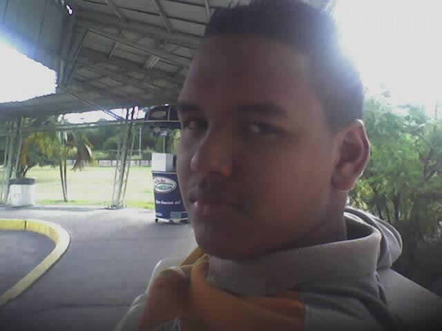 Rafael18David's profile picture. 