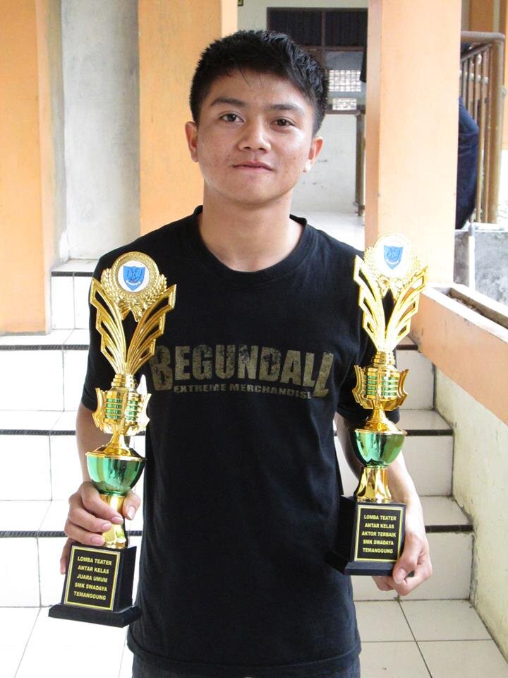 jangan pernah putus semangat walo d.tinggal pacar :D