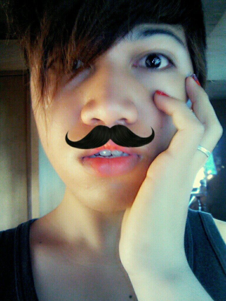 follow me..
and i'll follow u back.
(subbtikk)