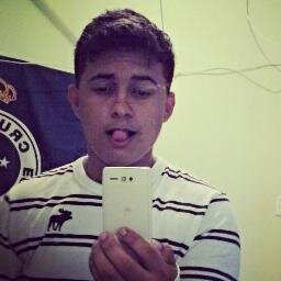 Whatsapp: 33 99429238        snapchat: chopps_11