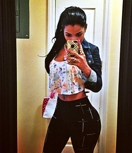 JocelynBialasik's profile picture. It's amazing how stupid you can be when you're in love