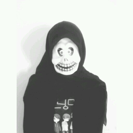 deadsoul_x's profile picture. A sick girl who's bad at love.